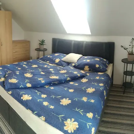 بيت للعطل Chalupa