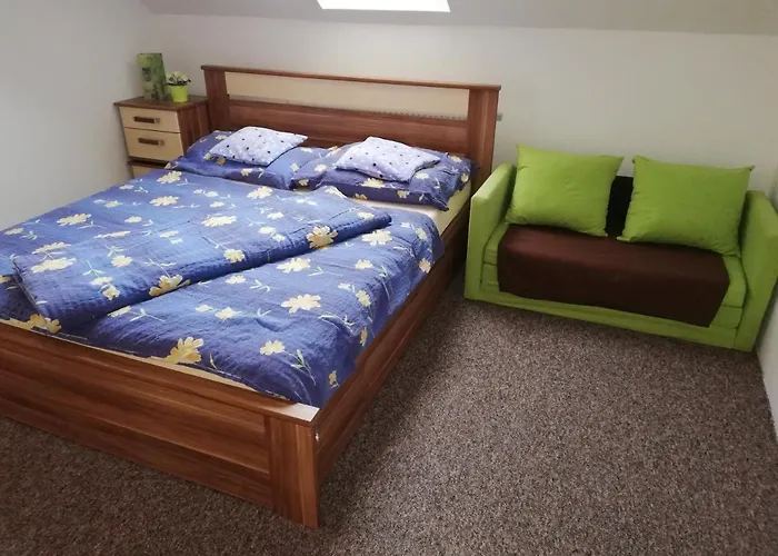 Chalupa Tatil Evi Bučovice